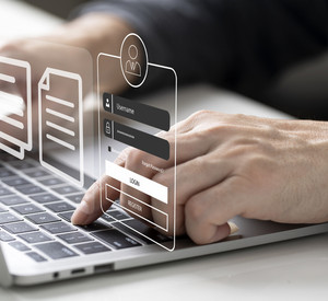 Login- und Passwort-Eingabe auf virtueller Digitalanzeige  